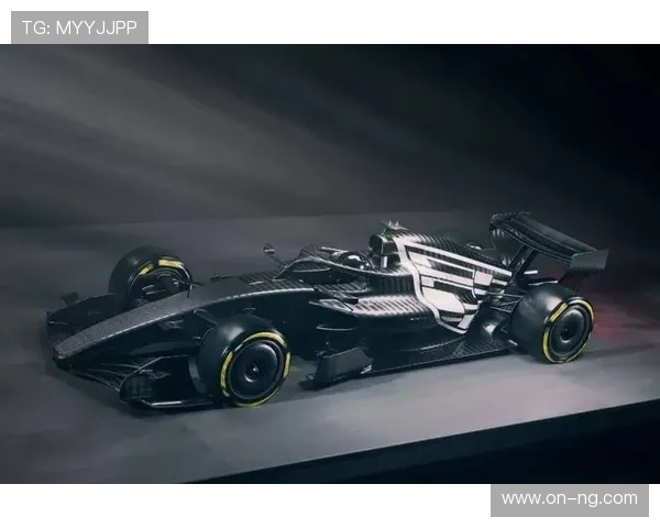 凯迪拉克F1车队在超级碗期间通过全国电视广告正式发布黑白双色涂装赛车 凯迪拉克F1车队在超级碗期间通过全国电视广告正式发布黑白双色涂装赛车